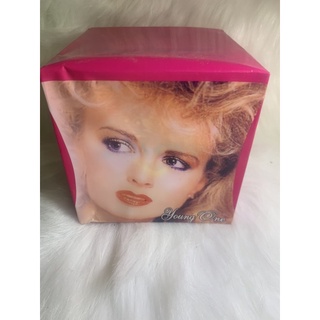 Kem Cô Gái Tóc Xù Young One 100g THÁI LAN Loại Tốt