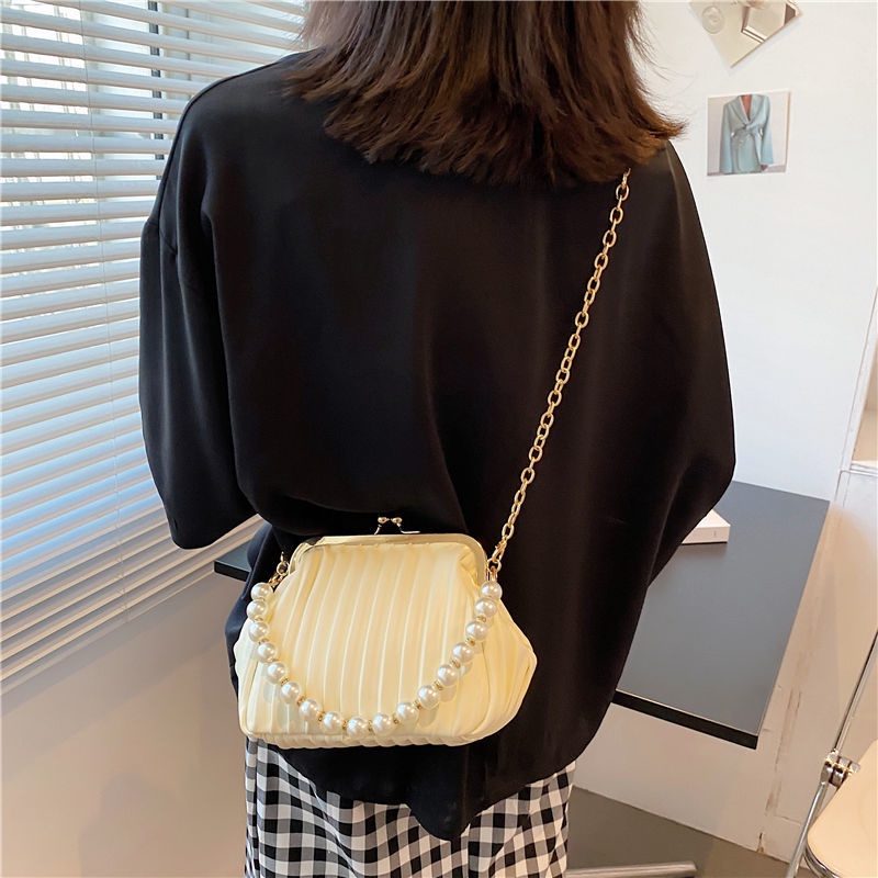 Túi Đeo Chéo Đính Ngọc Trai Thời Trang Dành Cho Nữ