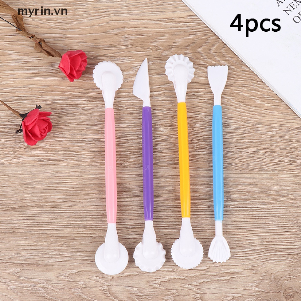 Set 4 Khuôn Cắt Tạo Hình Trang Trí Bánh Tiện Lợi