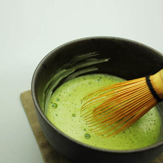 Chổi Chasen đánh Matcha