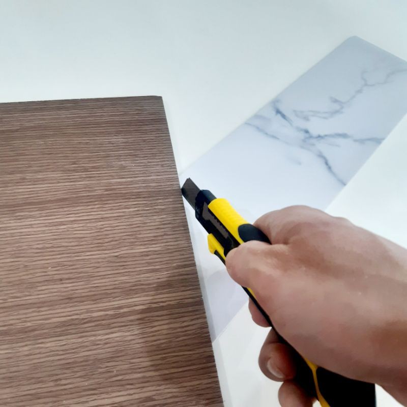 Tấm nhựa PVC ốp chân tường, dán tường, bóng sạch như gạch men, trang trí phòng, tặng băng dính 2 mặt cho đơn 20 sản phẩm