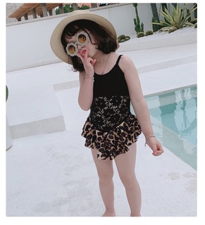 Bikini bé gái phối ren 1 mảnh