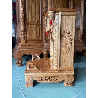 Bàn thờ thần tài ông địa