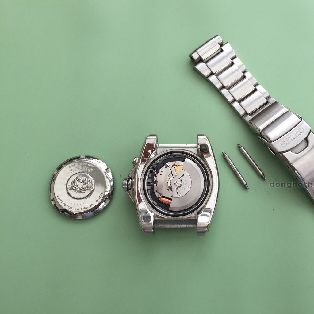 Pin sạc năng lượng Seiko Kinetic 30235MY