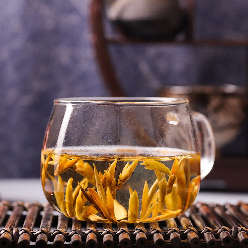 Bạch trà móng rồng Tây Côn Lĩnh ( đặc sản Việt Nam)
