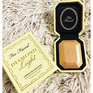Phấn Bắt Sáng Too Faced Diamond Light Diamond Fire Highlighter
