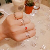 Nhẫn bạc hình lá