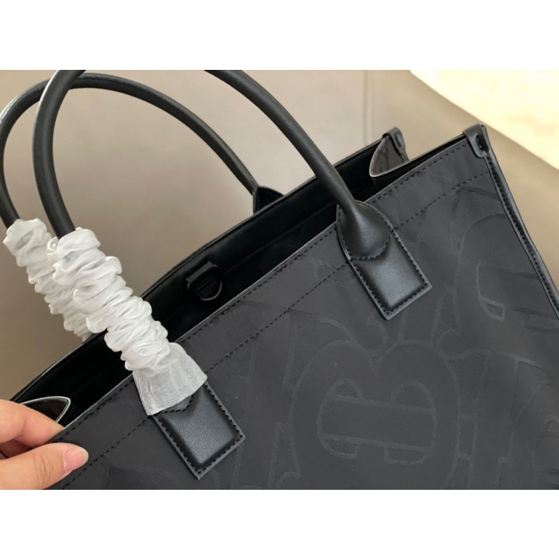 Túi tote nữ Burberry BBR da thật cao cấp size 36