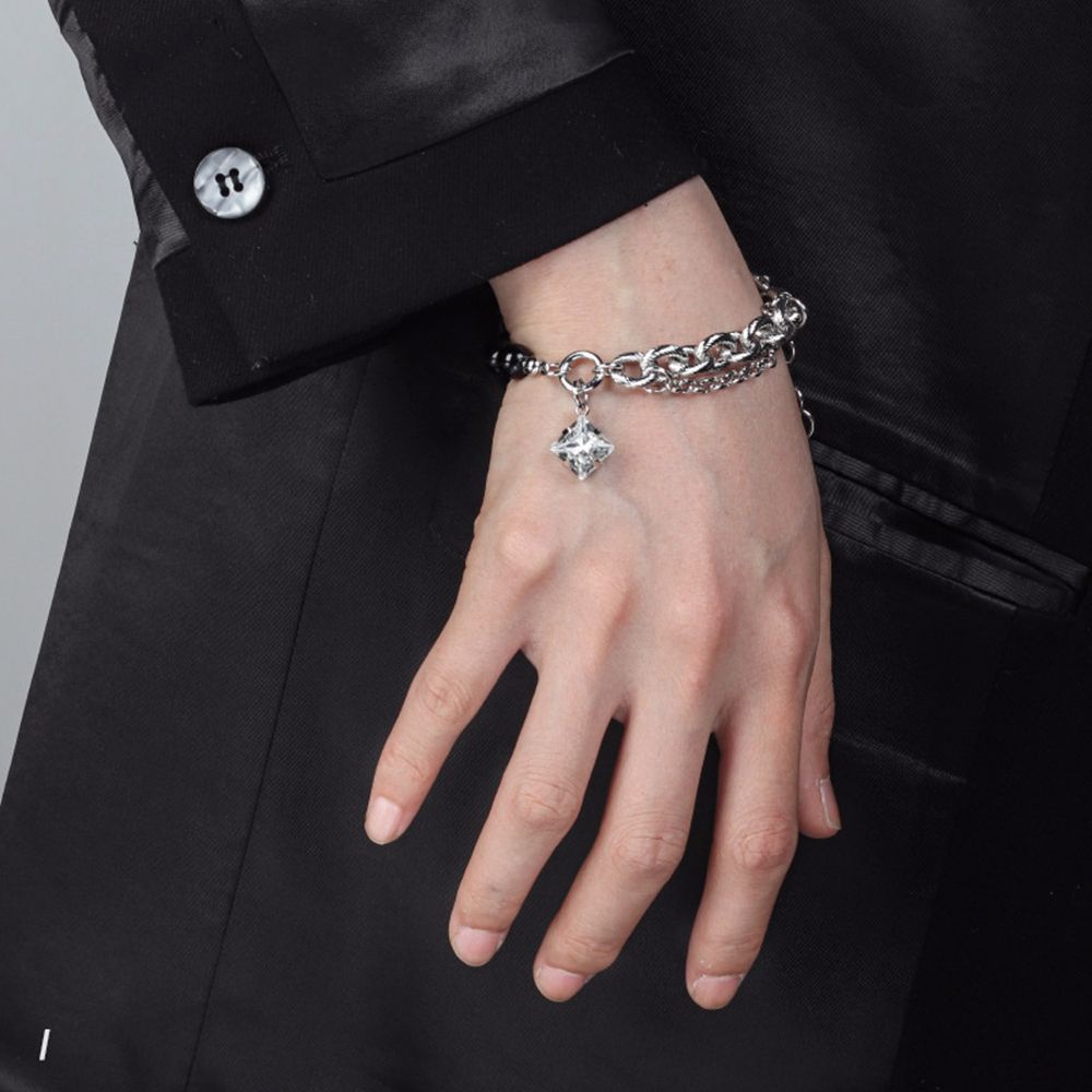 Vòng Tay Bằng Thép Titan Đính Hạt Ngọc Trai Và Chữ Love Phong Cách Hàn Quốc Đơn Giản