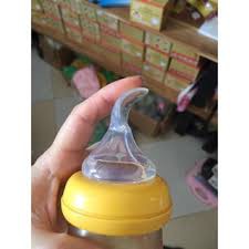 Núm thìa silicon cho bình sữa cổ rộng Lansioh, Pigeon, Toom, …