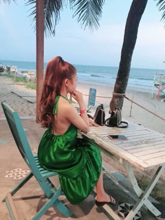 Đầm yếm phi đuôi cá