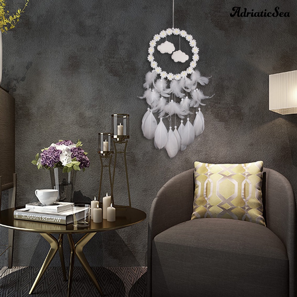 Dreamcatcher đính lông vũ trang trí