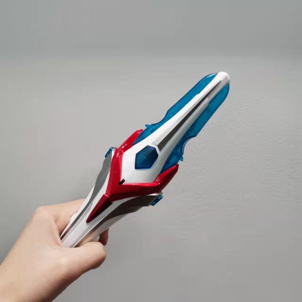 Mô Hình Nhân Vật Ultraman Nexus Noa Dunamist Evolutionary Trust Spark Chân Thật