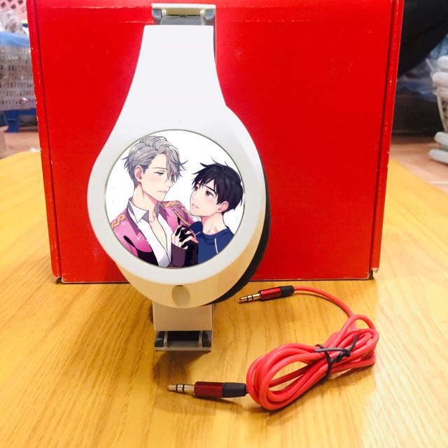 Tai nghe yuri!!! On lce victuuri 2 mặt ảnh tai khác nhau ngẫu nhiên