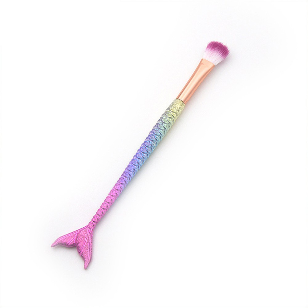 1 Cọ Trang Điểm Mắt Cán Đuôi Cá Nhiều Màu