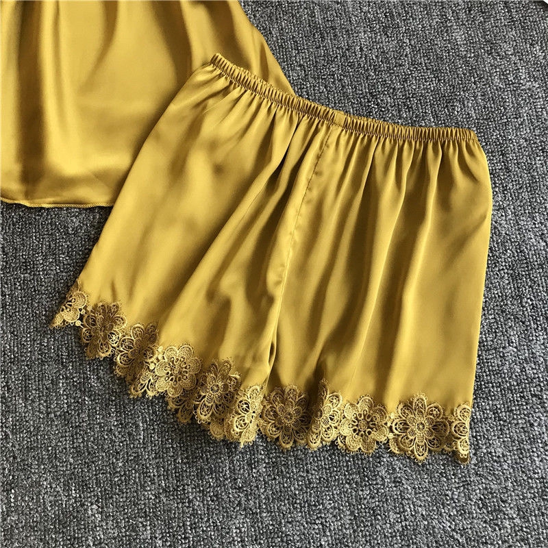 Set đầm ngủ pijama lụa lạnh cổ V có đệm dáng mỏng kèm quần ngắn gợi cảm cho nữ