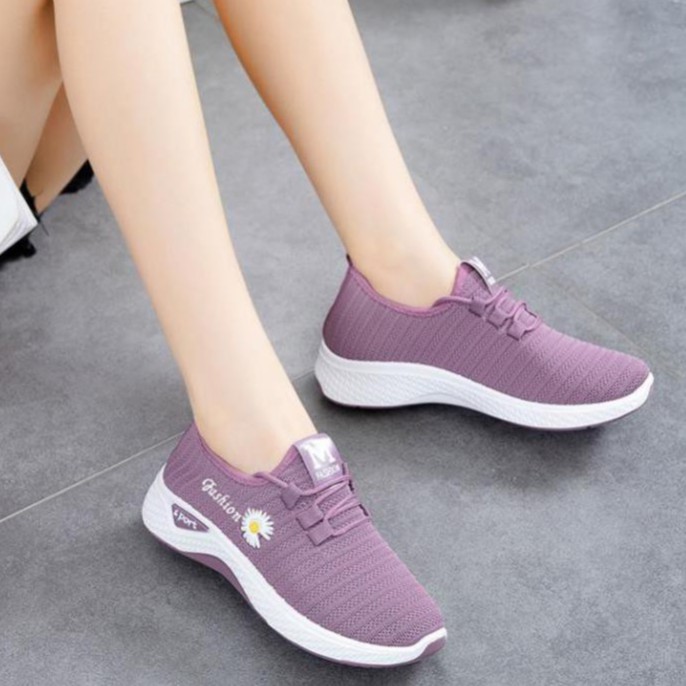 Giày thể thao nữ cao cấp họa tiết hoa cúc đẹp cho nàng dạo phố | BigBuy360 - bigbuy360.vn