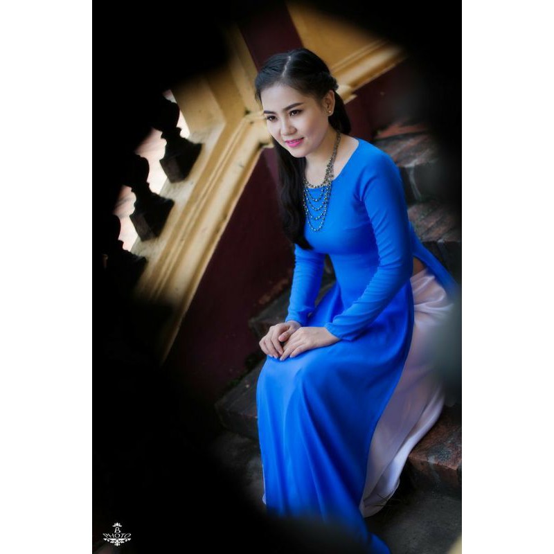 Áo dài lụa kèm quần ống váy