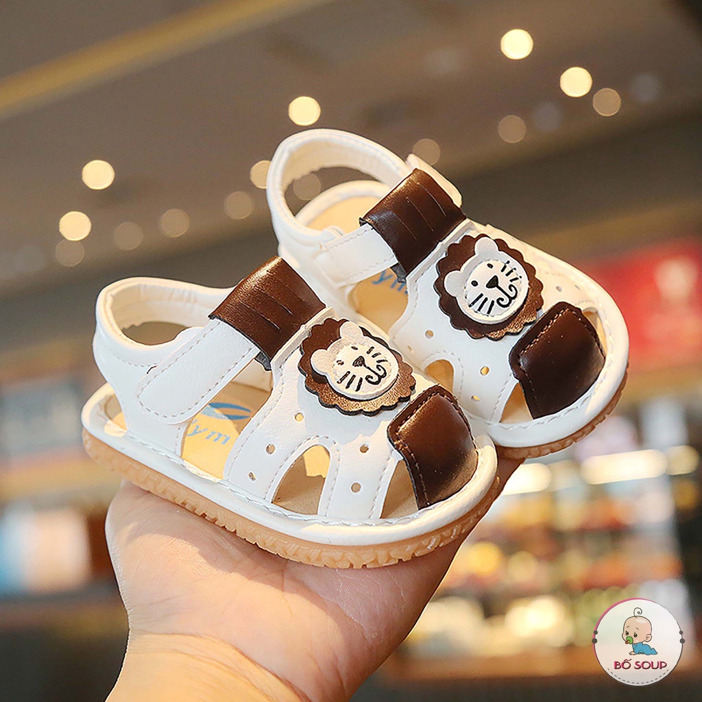 Dép Sandal cho bé đế mềm chống trơn trượt có phát tiếng kêu tít tít