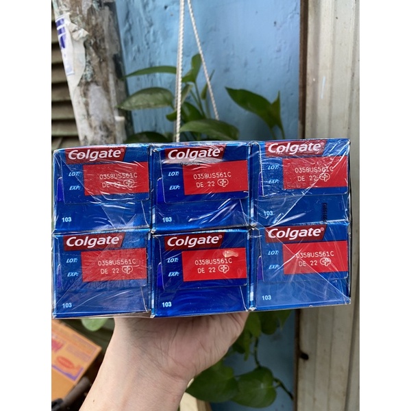 Kem đánh răng COLGATE Maxfresh trắng răng 206g Hàng Mỹ