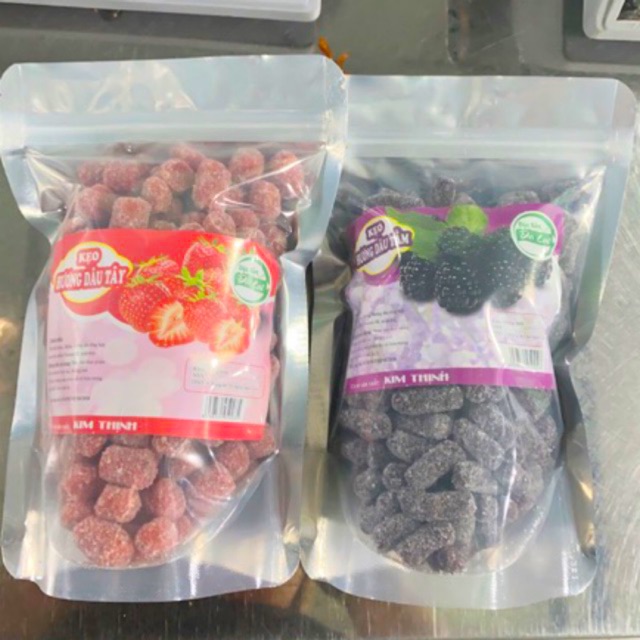 [Mã 156FMCGSALE hoàn 8% đơn 500K] 500g Kẹo dẻo dâu Tây dâu tầm chua ngọt. | BigBuy360 - bigbuy360.vn