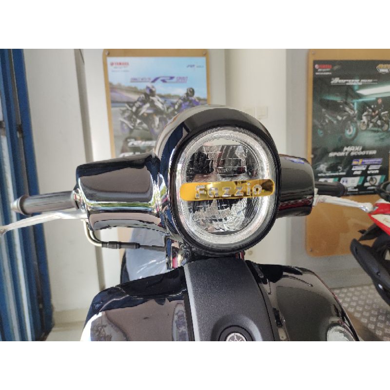 Ốp Bảo Vệ Đèn Pha Xe Máy Yamaha fazzio M28