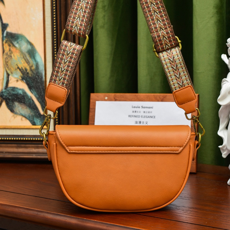 Túi Đeo Chéo Kiểu Yên Ngựa Đơn Giản Thời Trang Cho Nữ