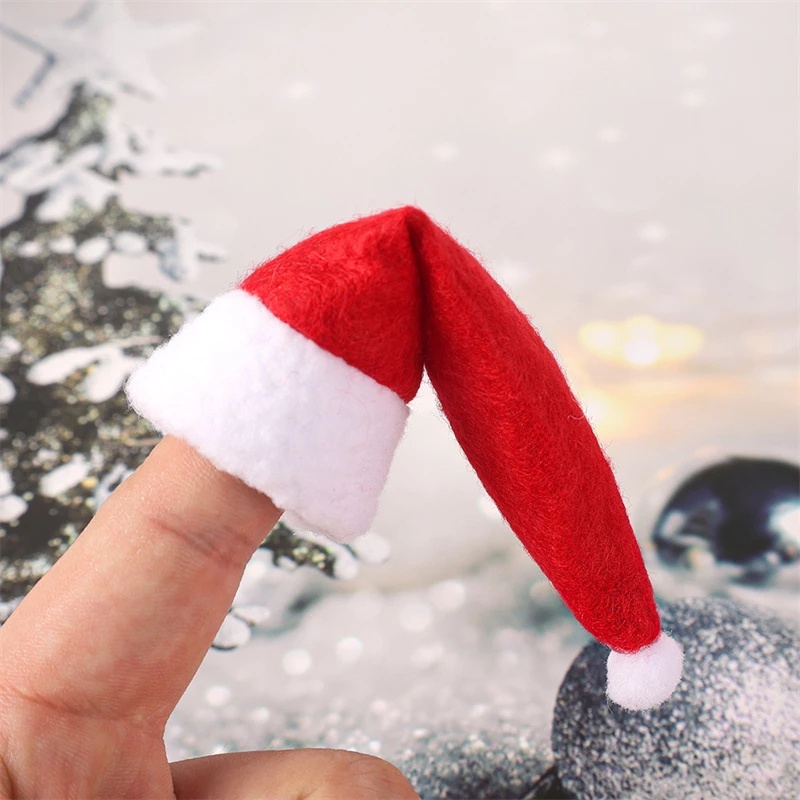 Set 10 Mô Hình Mũ Ông Già Noel Mini Bằng Len Dùng Làm Đồ Trang Sức / Vỏ Chai Rượu DIY