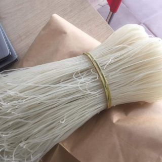 Bún khô sản xuất thủ công