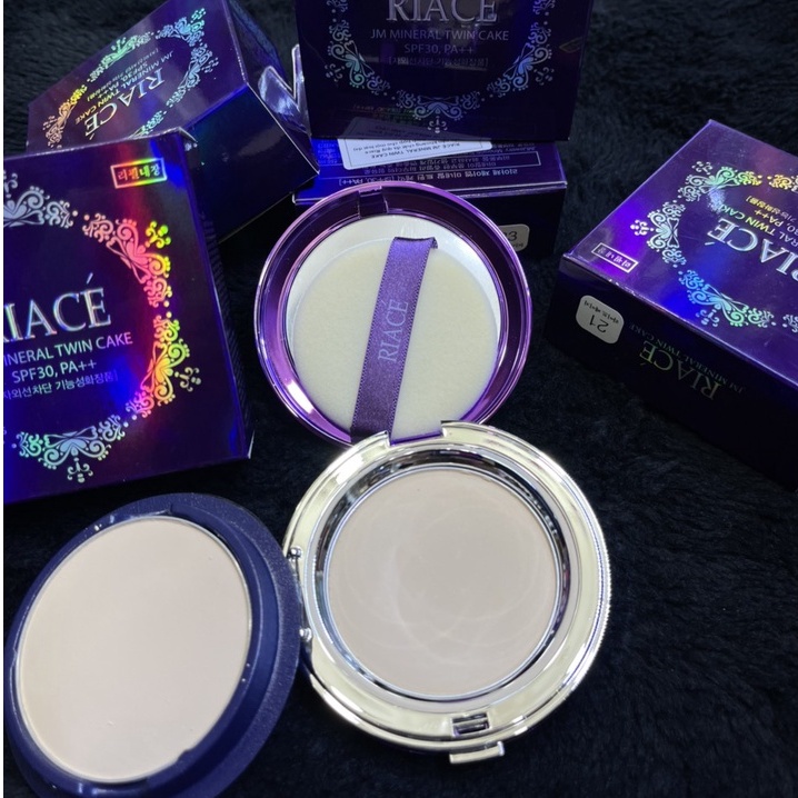 Phấn nén cặp Riace