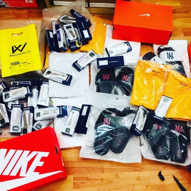 Đồng hồ nữ dây kim loại LA670Wa-1 chính hãng - Đồng hồ sale giá rẻ