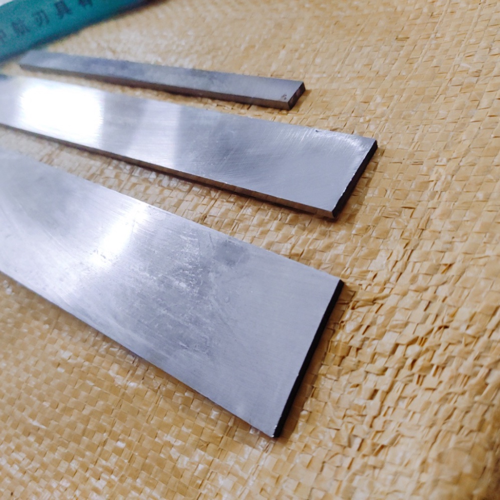 Dao thép gió THDQ 5x20x200mm, giá 1 cái