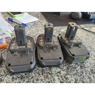 Pin Ryobi 18V lithium 2.0aH (Hàng đẹp )