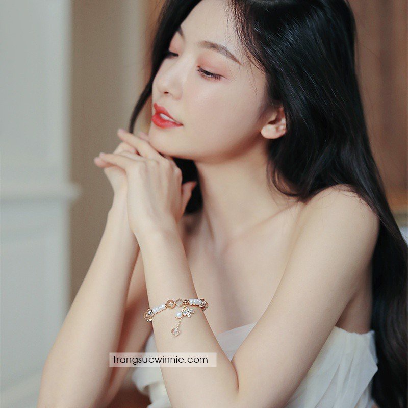 Lắc tay ngọctrai bee pha lê