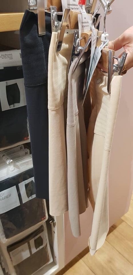 Quần gen nịt bụng Uniqlo hàng chuẩn | BigBuy360 - bigbuy360.vn