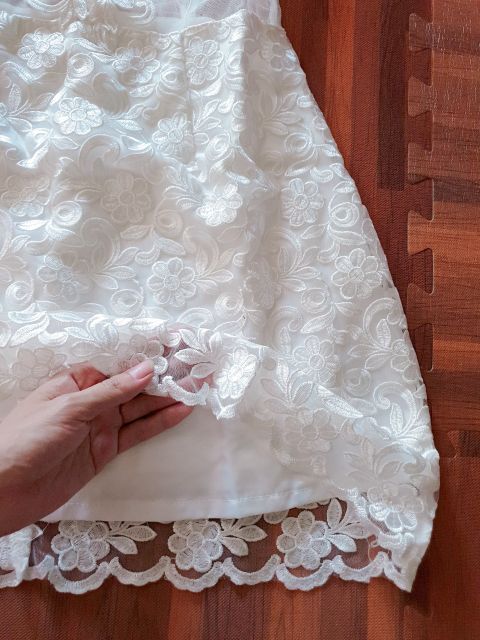 Đầm ren phối lưới đính ngọc cao cấp | BigBuy360 - bigbuy360.vn