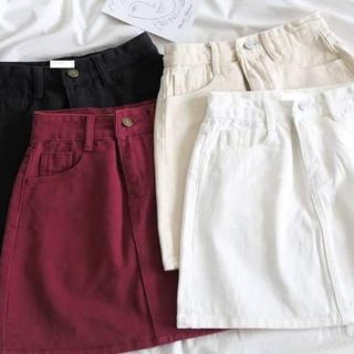 😘chân váy Thô kaki Qc 
hot hit MÀU NÂU KHÁCH NHÉ 
✅Dễ Mặc-Dễ Mix-Dễ Xương nữa 😻 Hỏi sao mà khách k mê e nó♥️
Lẻ 200k.