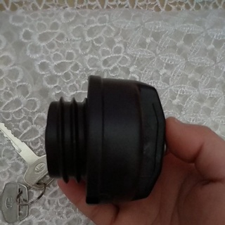 Nắp bình xăng Vinaxuki 650kg (Dùng cho cả xe su sử dụng nắp gen)