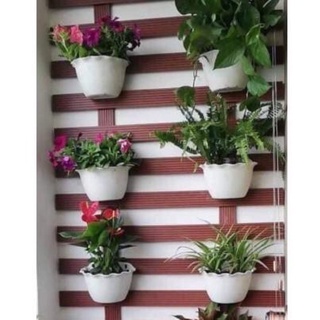 Chậu Ốp Tường Treo Cây Cảnh, Chậu Nhựa Treo Tường Lan Can Ban Công Giá Sắt Kích Thước 24x15x14 Cm
