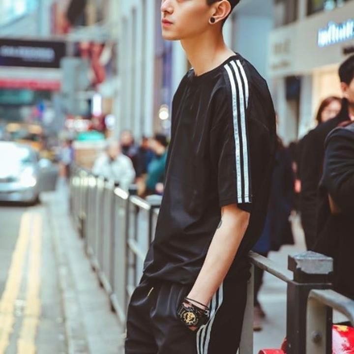 BỘ THỂ THAO 3 SỌC VẢI THUN LẠNH SIÊU MÁT TẬP GYM, SET BỘ ĐÙI NAM VÀ ÁO THUN 3 SỌC CAO CẤP CỰC CHẤT 1KENZ