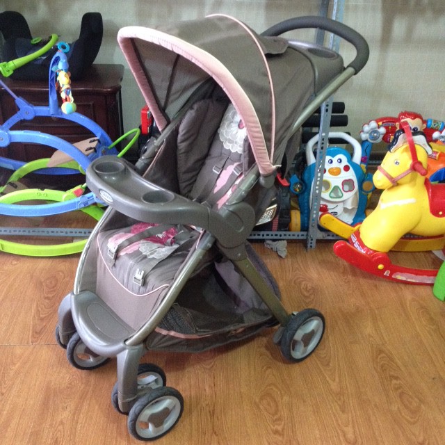 XE ĐẨY TRẺ EM GRACO FastAction Fold Classic-USA