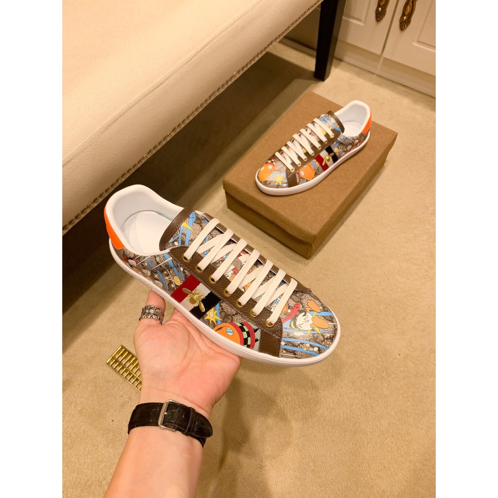 Giày sneakers nam da thật cao cấp GUCCI GG GC thiết kế cá tính với cách trang trí và kết hợp màu nổi bật
