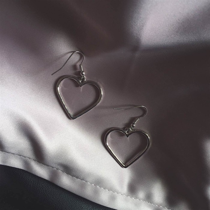 Khuyên Tai Thiết Kế Hình Trái Tim Đáng Yêu A11