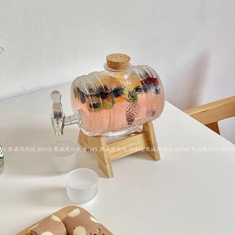 Bình Đựng Nước Trái Cây Thuỷ Tinh Dung Tích Lớn Kèm Vòi Và Giá Để