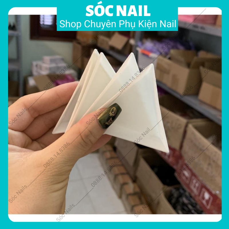 Khay Tam Giác Đựng Phụ Kiện Nail, Đựng Đá Làm Móng
