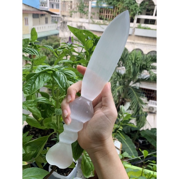 Athame chất liệu đá Selenite