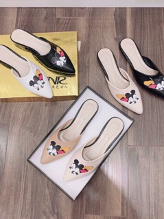 ( xả rẻ  ngẫu nhiên) Giày sục mickey 4 màu