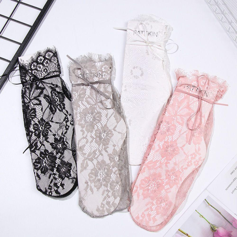 Vớ Trong Suốt Họa Tiết Hoa Dễ Thương Dành Cho Nữ