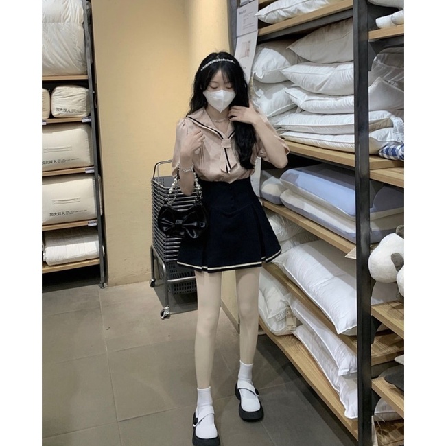 Set áo nâu cổ thùy thủ viền đen kèm chân váy xòe đen viền trắng