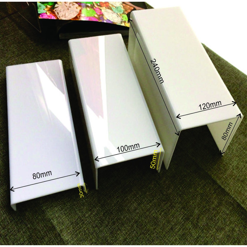 Chân Đế mica chữ U trưng bày đồ chơi, mô hình nhân vật, trang sức, giày dép